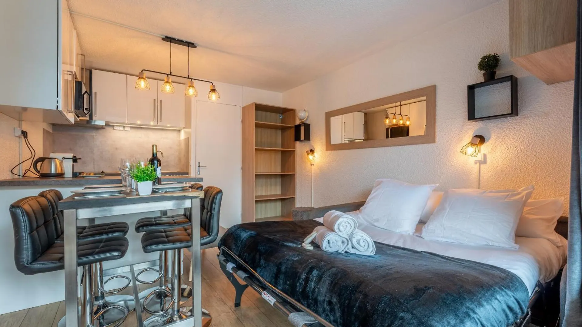 Apartment Ski In-Out - Heart Of Val Thorens Convenient Flat, Wifi 92
